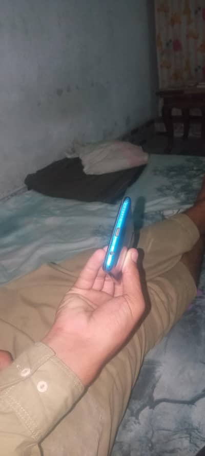 Infinix Note 8i