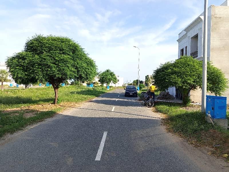 1 Kanal Plot With Possession In Eagle Block 1