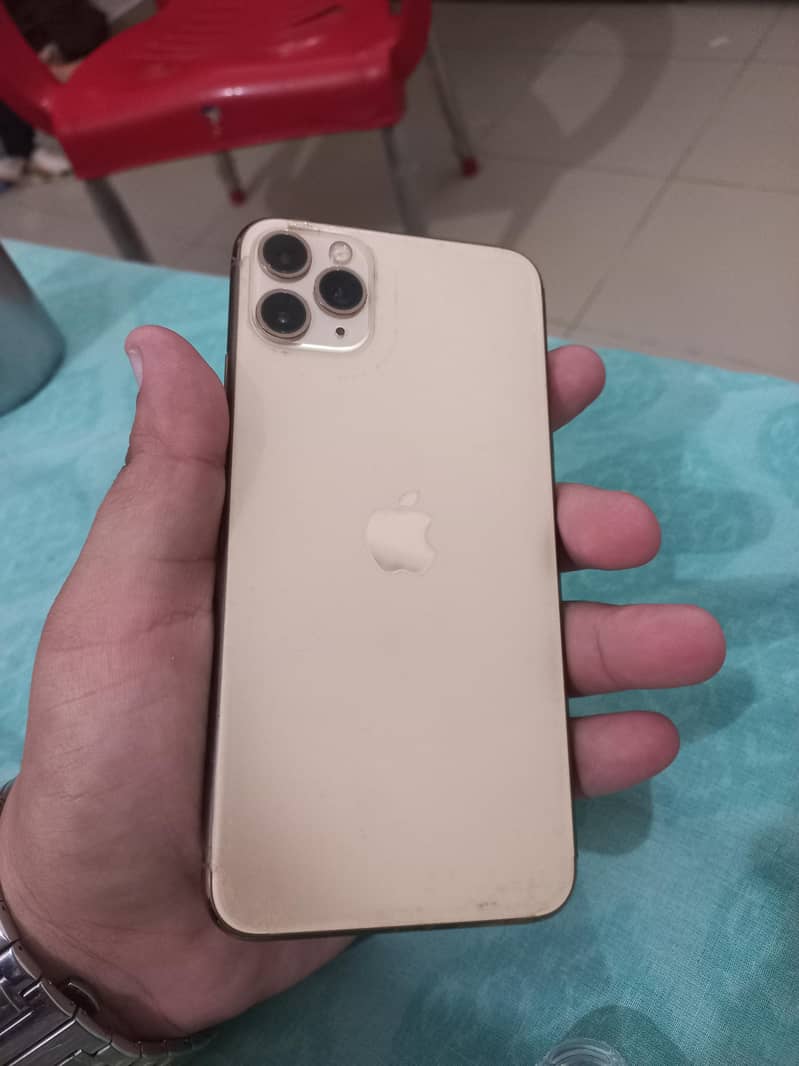 Apple iPhone 11 Pro Max 7