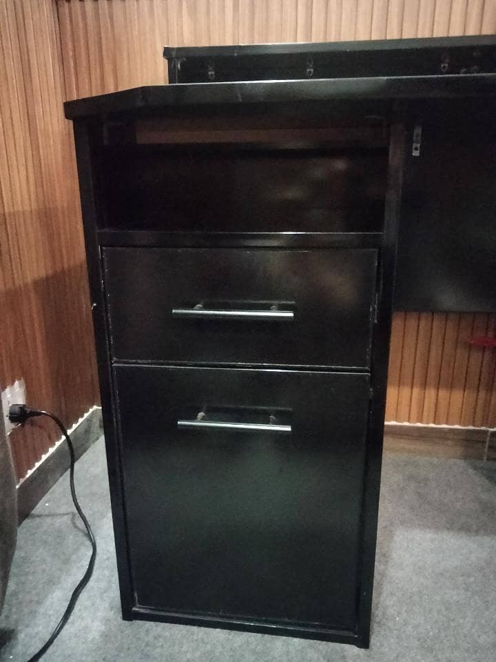 Study Table & Chair Set – Good Condition 2