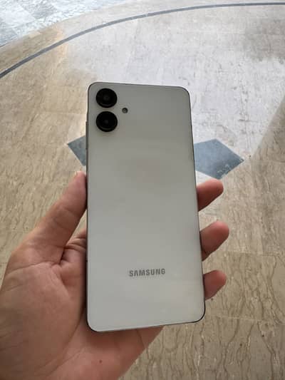 Samsung Mobile A06