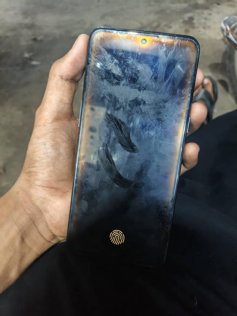 One Plus 10T 1