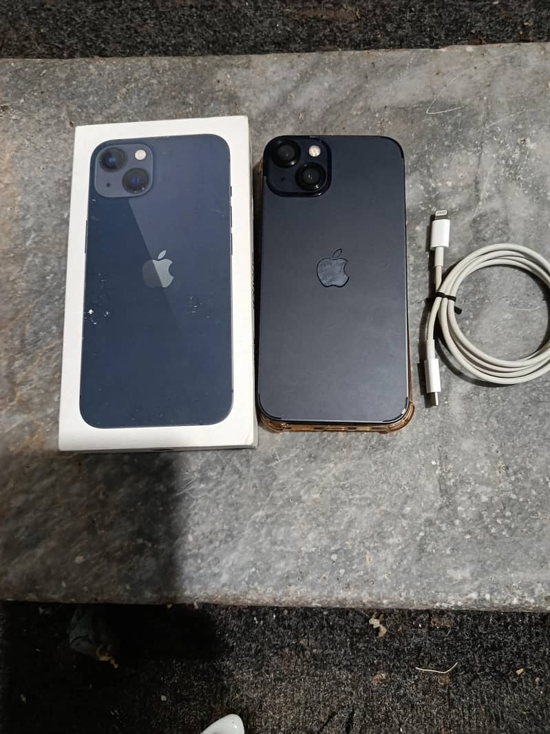 Apple iPhone 13 3
