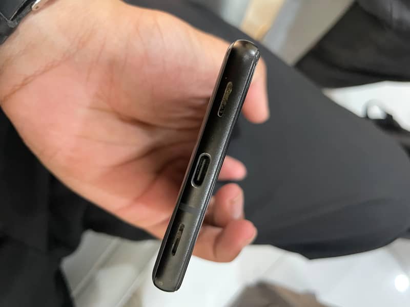 Google Pixel 6a 5