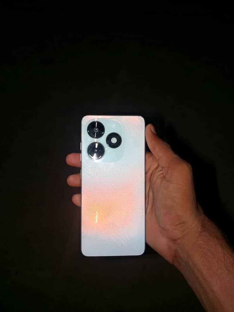 Tecno Spark 20C 2