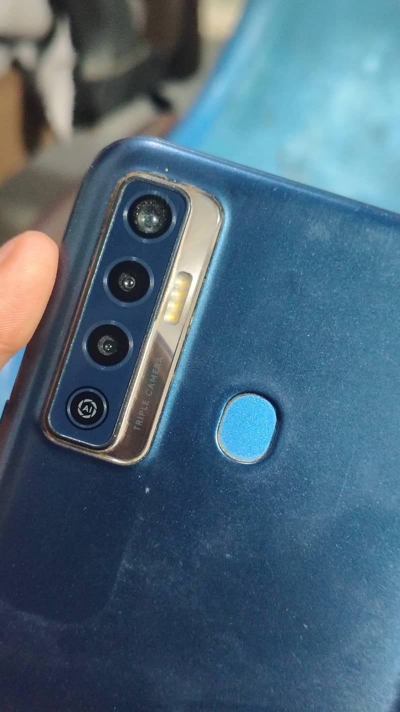 Tecno Camon 17 2