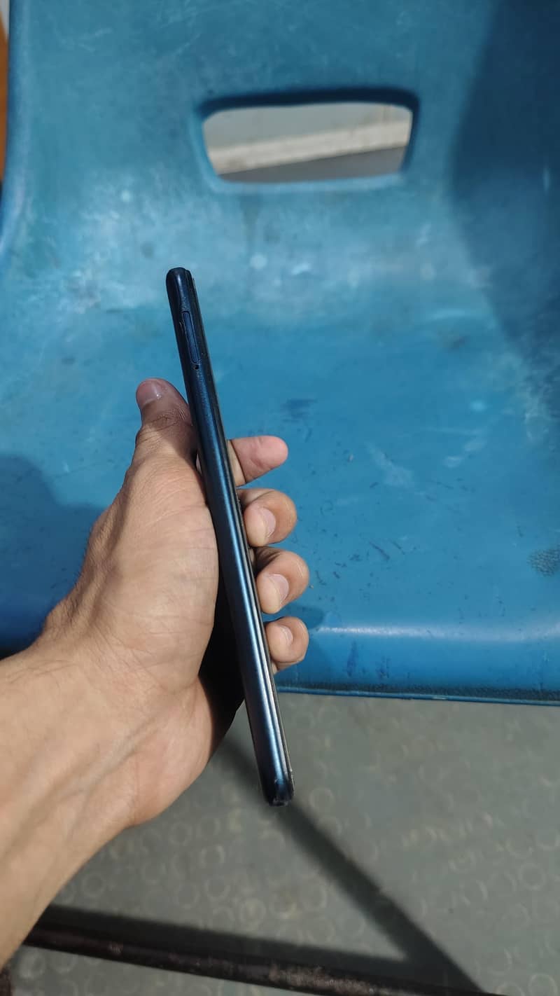 Tecno Camon 17 11