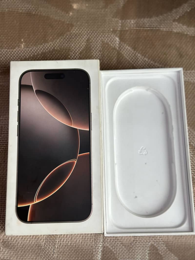Apple iPhone 16 Pro 5