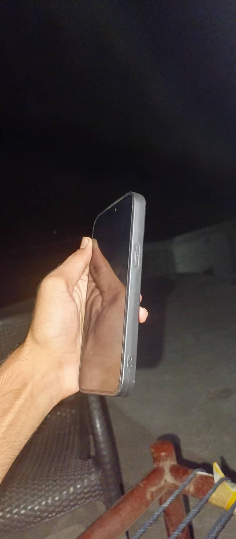 Apple iPhone 15 Pro Max 3