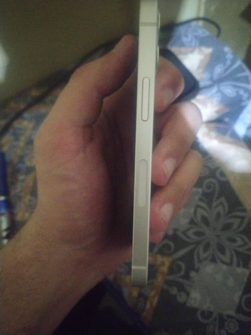 Apple iPhone 12 mini 1