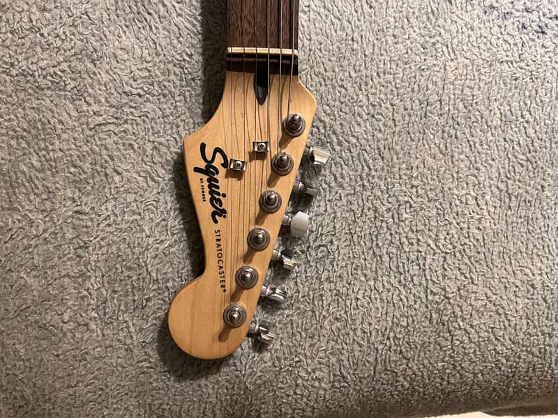 Fender Squier Bullet Stratocaster Electric Guitar 4