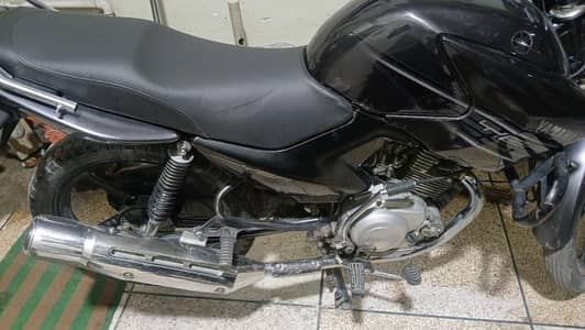 Yamaha YBR 125 2015- one Hand Used- Excellent condition