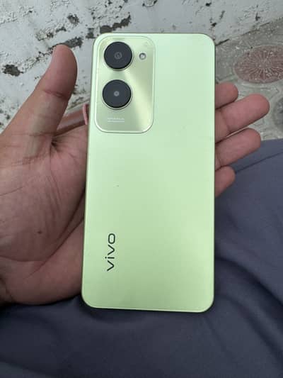 Vivo Y18