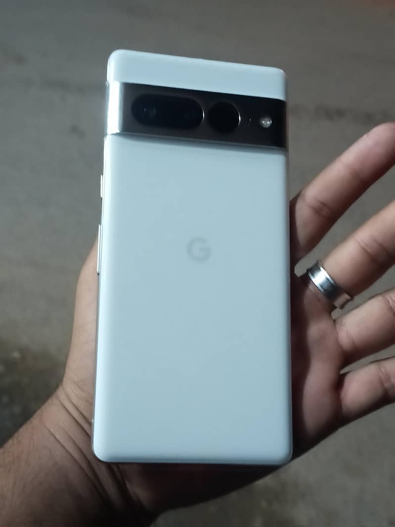 Google Pixel 7 Pro 2