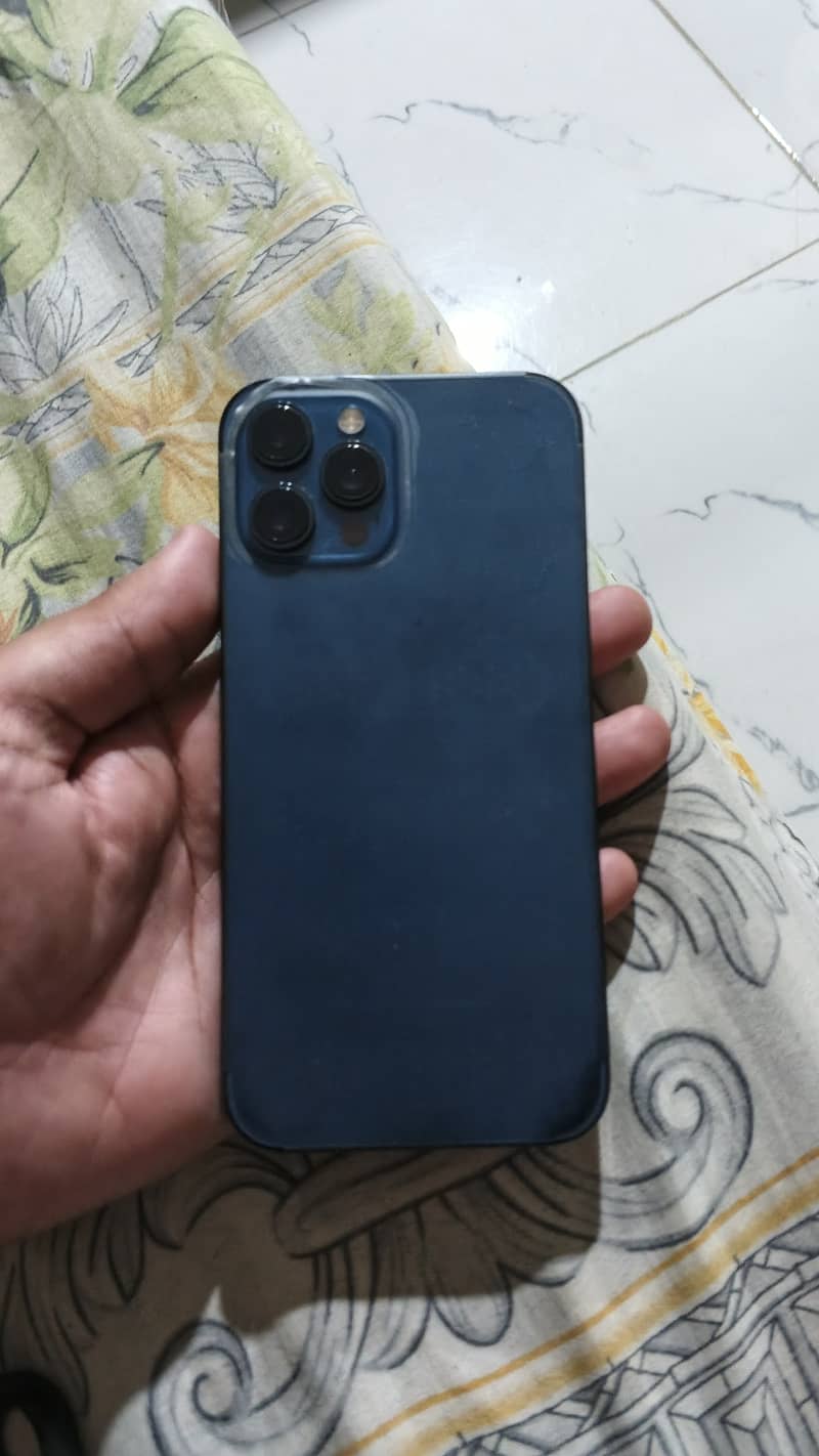 Apple iPhone 12 Pro Max 2