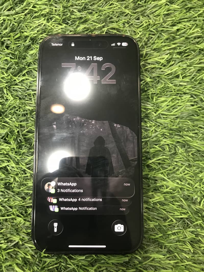 Apple iPhone 14 Pro 1