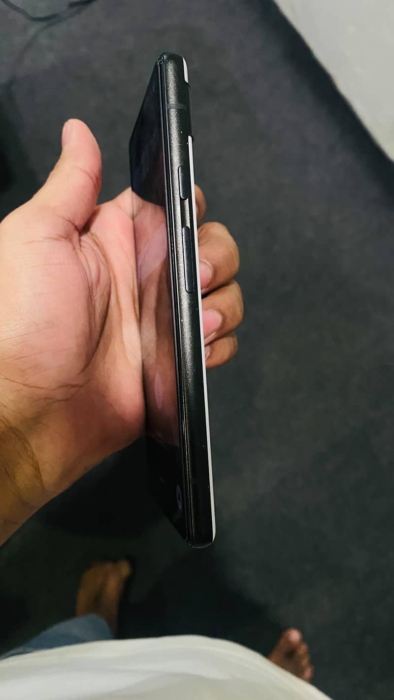 Google Pixel 6a 1
