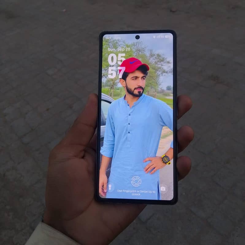 Tecno CAMON 30 1