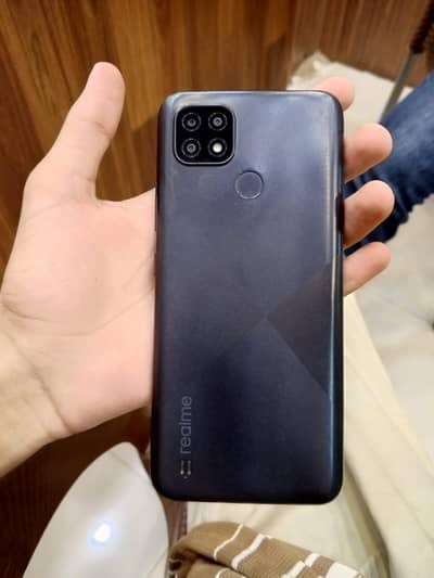 Realme C21