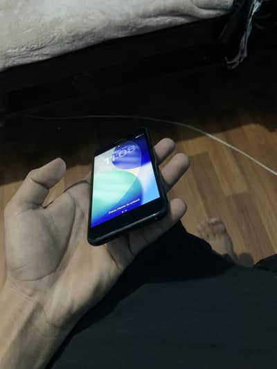 Apple iPhone SE 2020