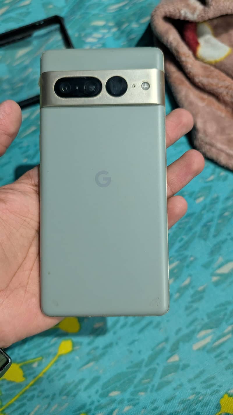 Google Pixel 7 Pro 0