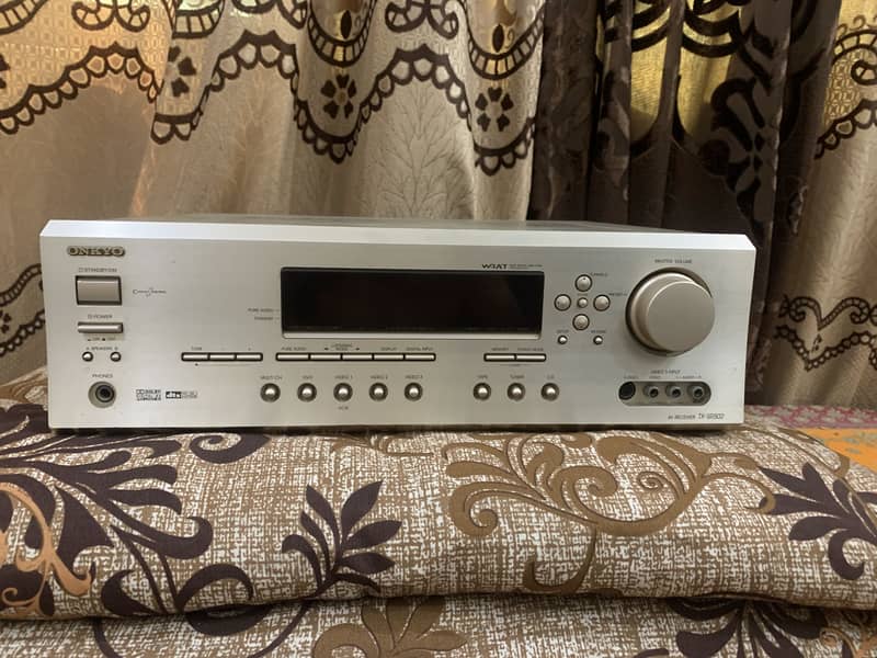 Onkyo Amplifier 6