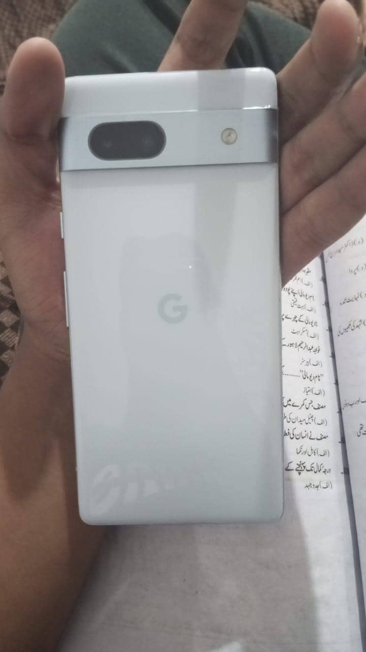 Google Pixel 7a 5