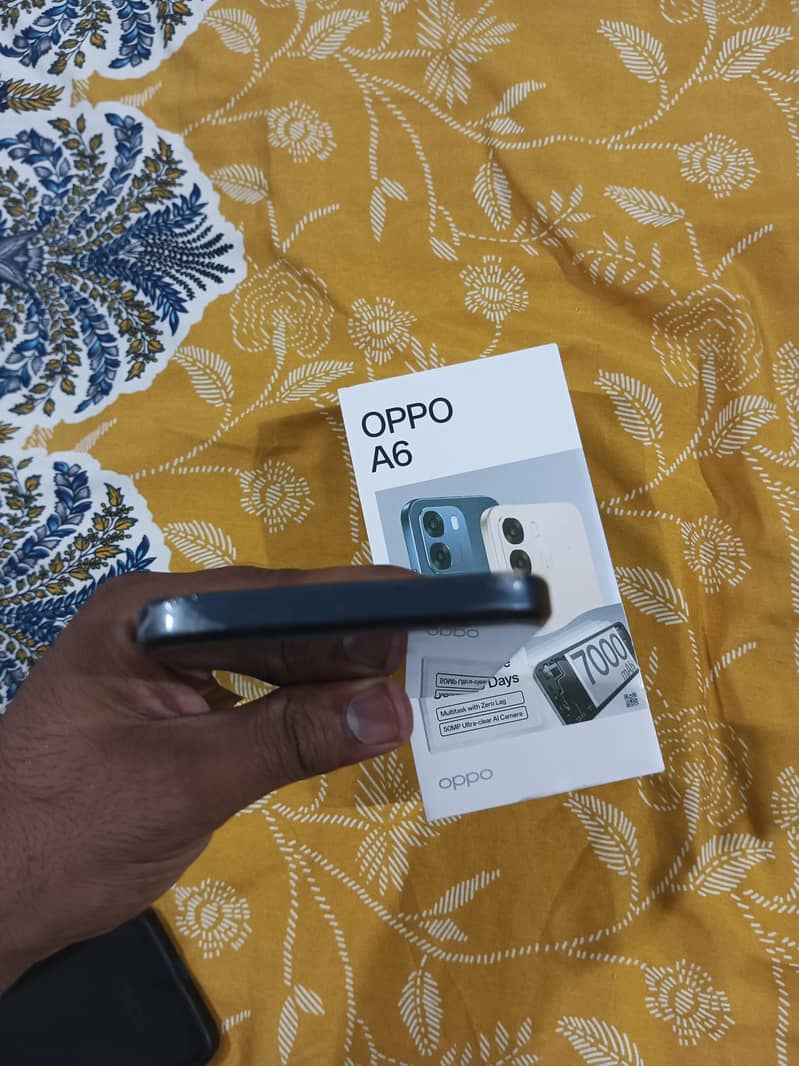 OPPO A6 8