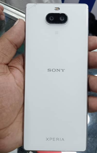 Sony Xperia 8 4/64 Snapdragon Non PTA