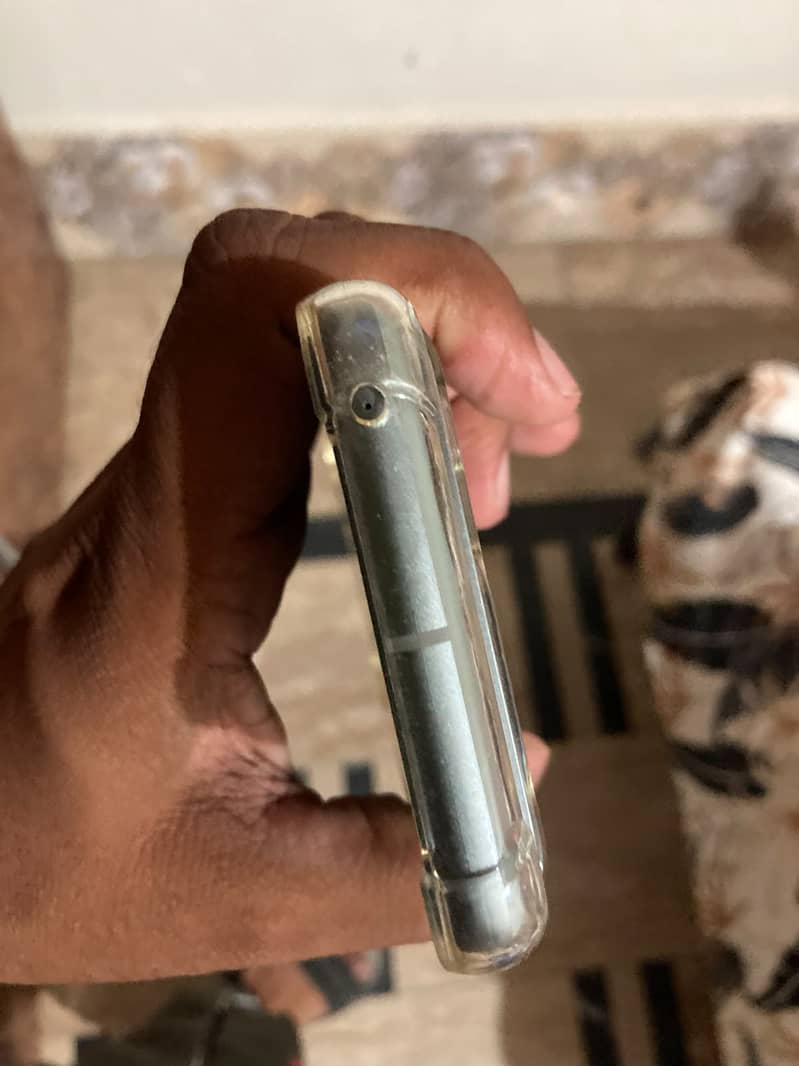 Google Pixel 8 1