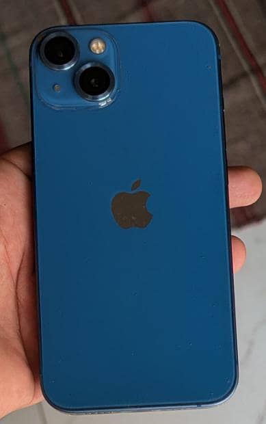Apple iPhone 13 0