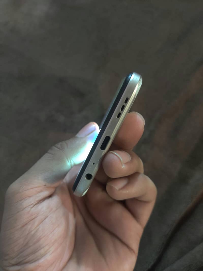 Tecno CAMON 18T 5