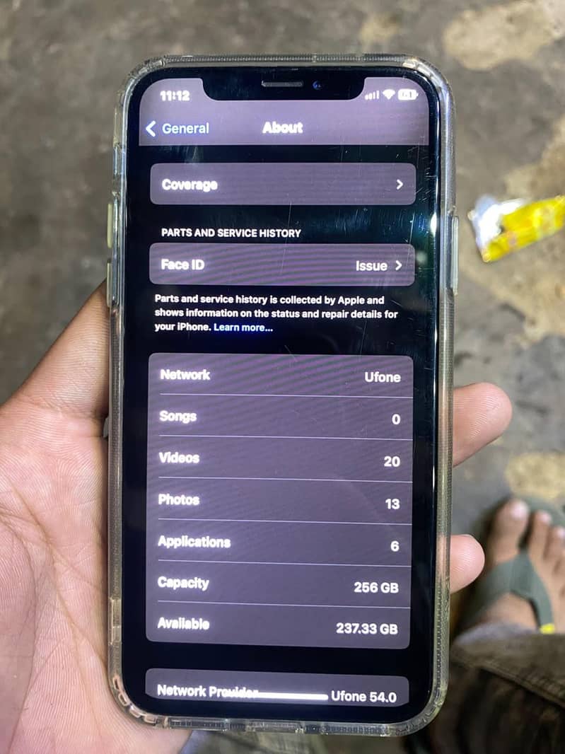 Apple iPhone X 3