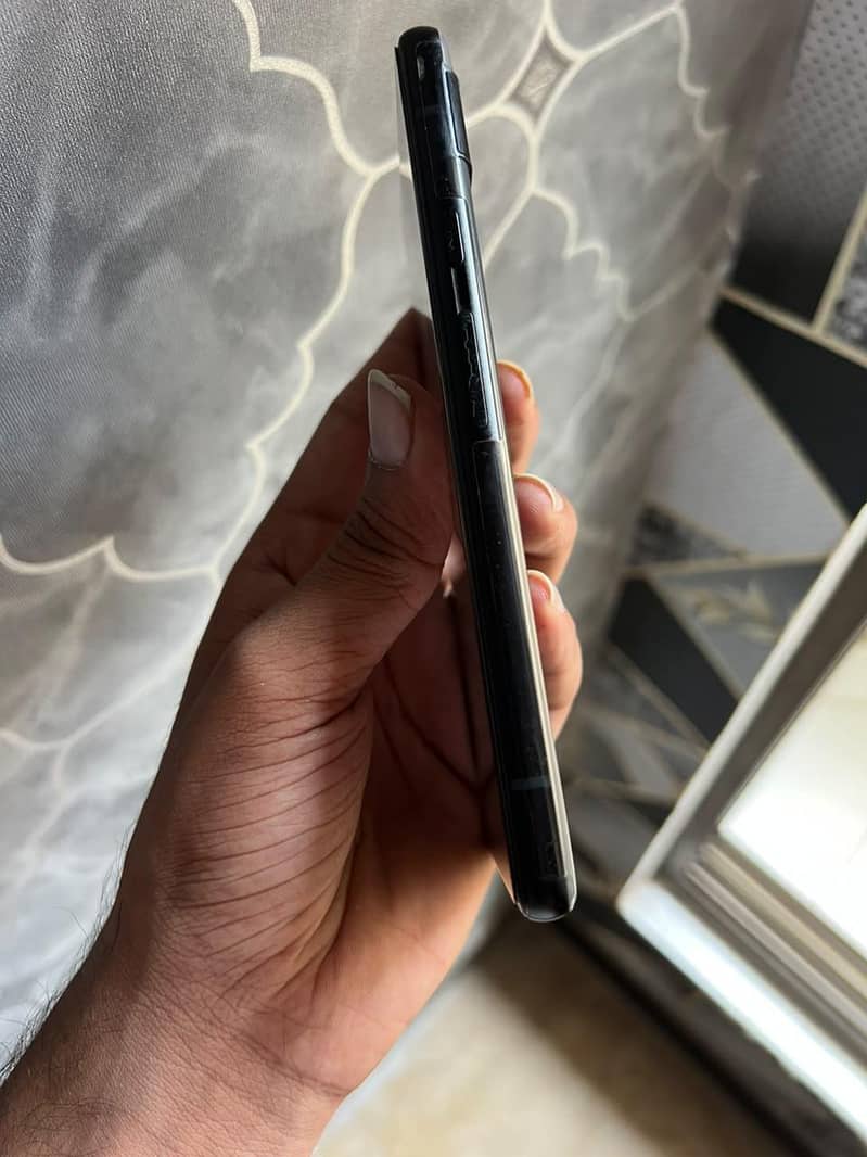 Google Pixel 6a 3
