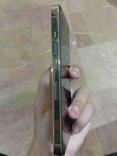 Apple iPhone 13 Pro jv