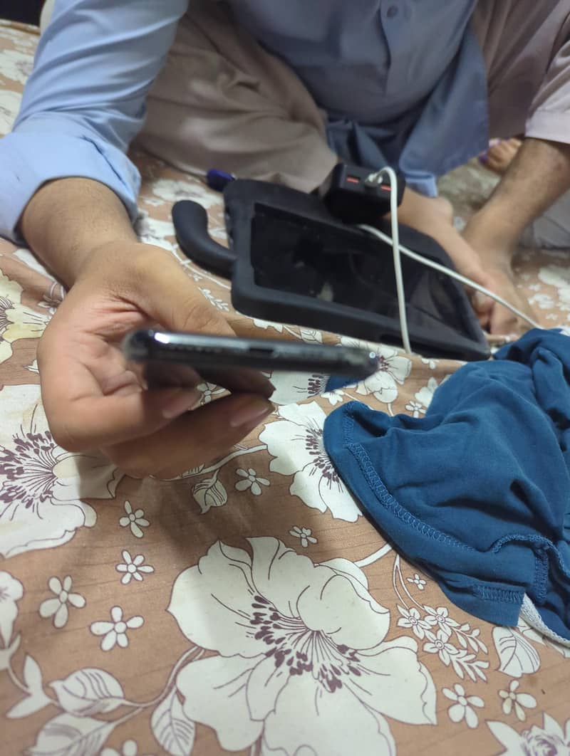 Apple iPhone 11 Pro 5
