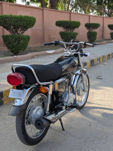 Cg 125 chrome edition