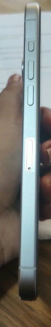 Apple iPhone 15 Pro Max 1
