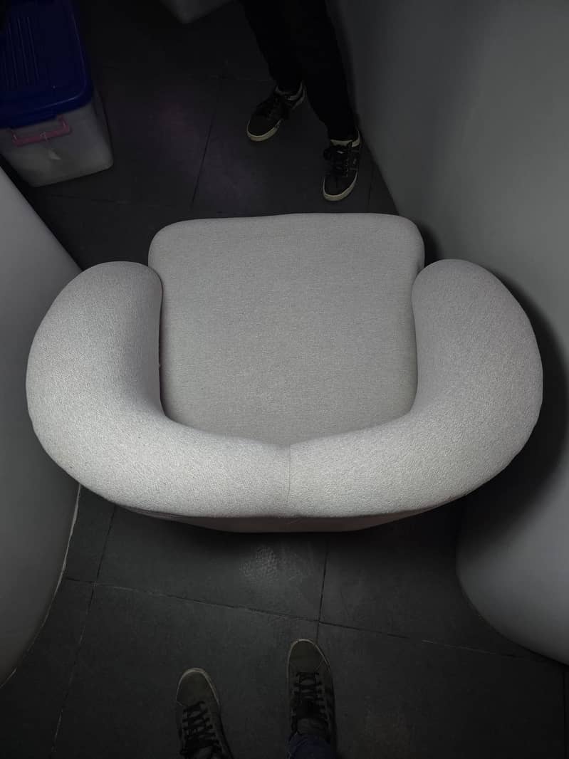 single sofa chair 2