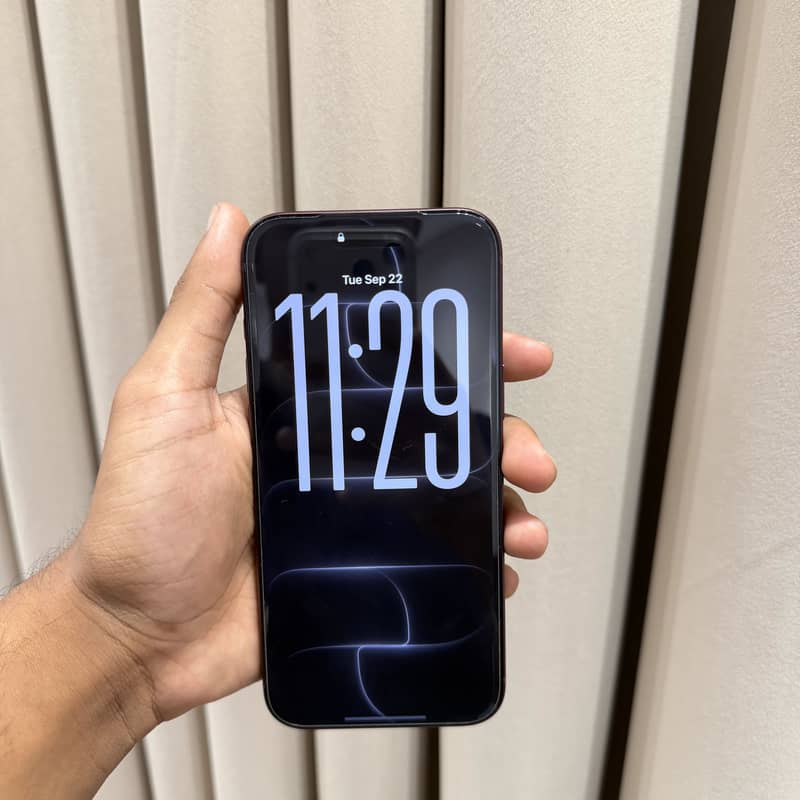 Apple iPhone 18 Pro Max 1