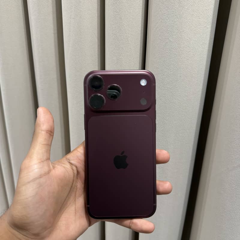 Apple iPhone 18 Pro Max 0