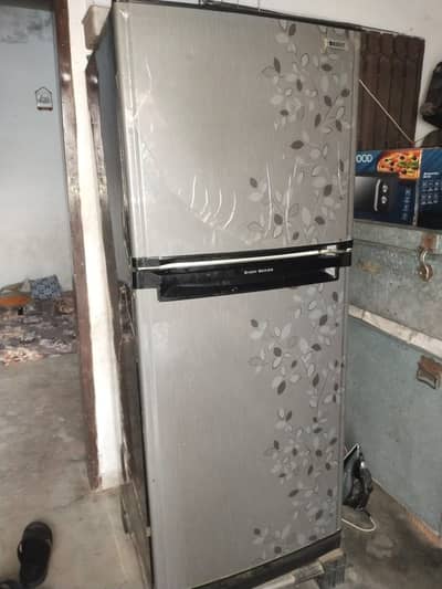 Orient Used Refrigerator in Excellent Condition