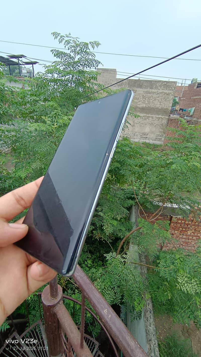 Tecno Spark 20 Pro Plus 6