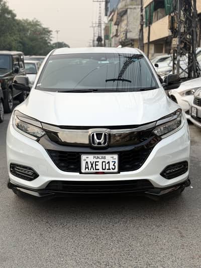 Honda Vezel RS Honda Sensing 2019