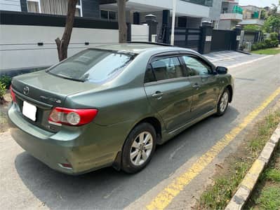 Toyota Corolla Altis 2011