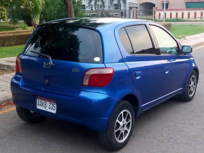 Toyota Vitz 2001
