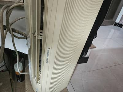 Mitsubishi 1 Ton AC