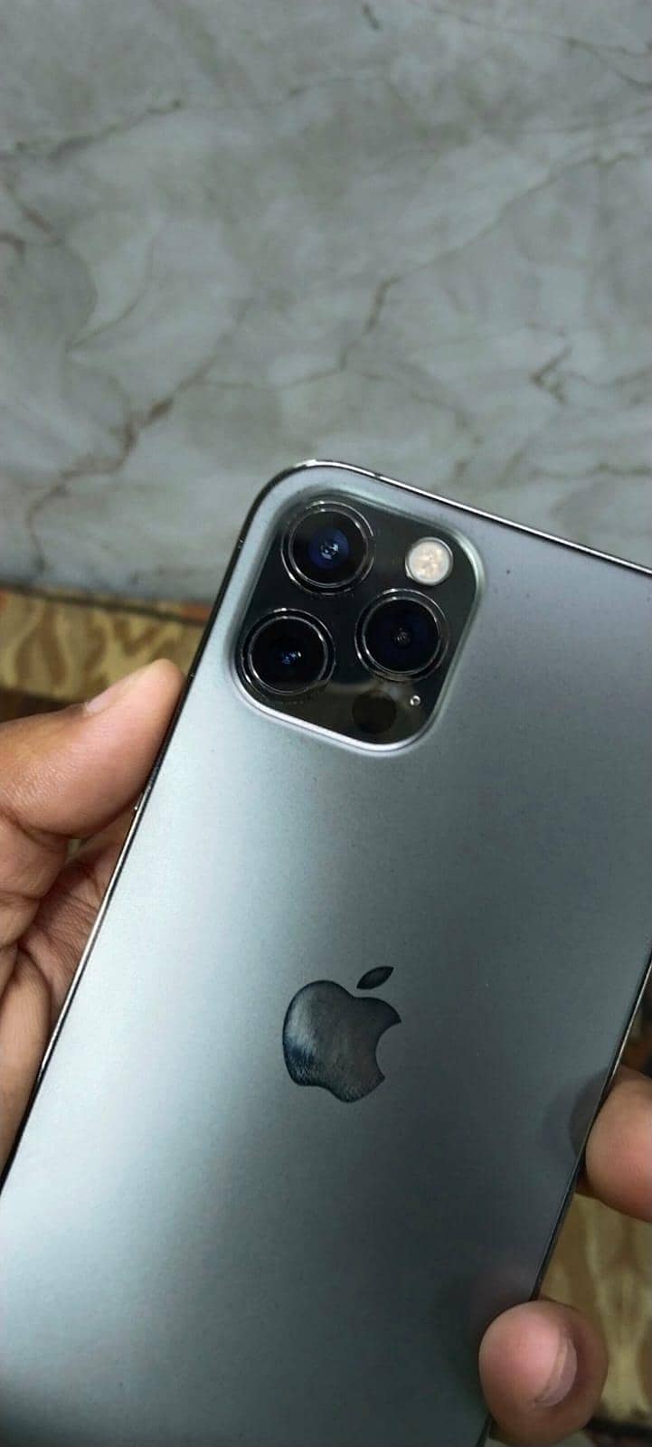 Apple iPhone 12 Pro 2