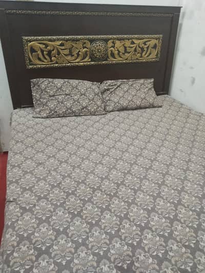 BED dressing table side table for sale
