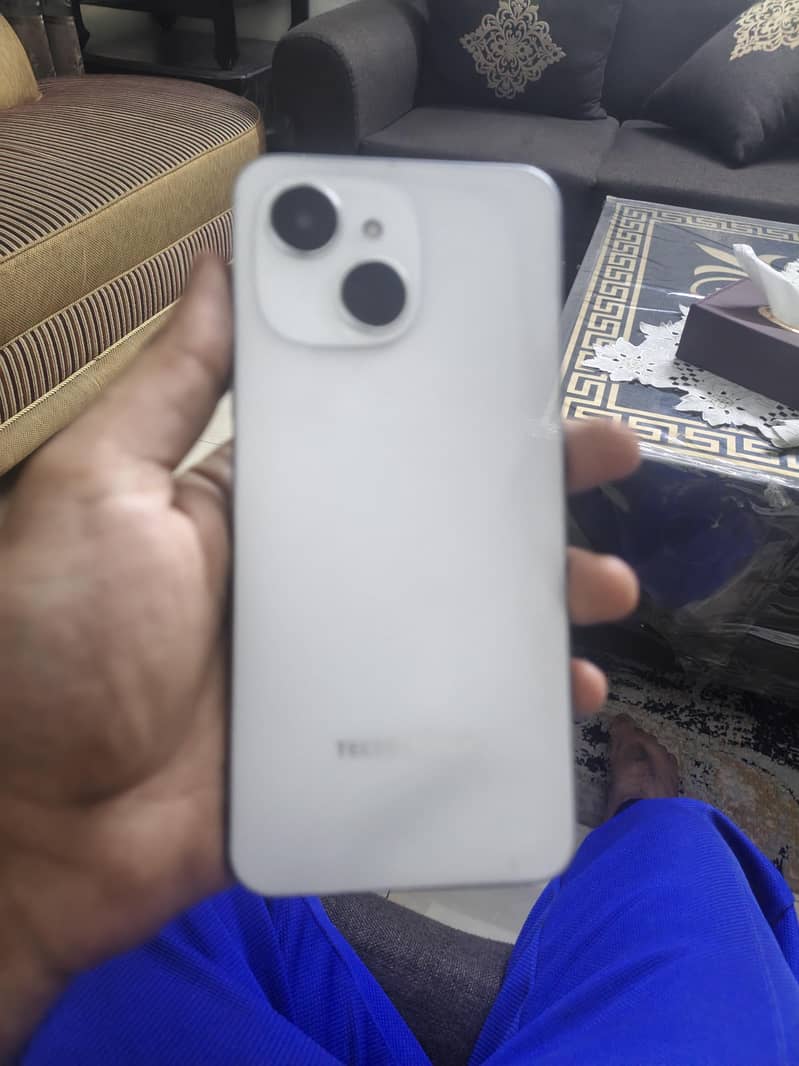 Tecno Spark 40c 3